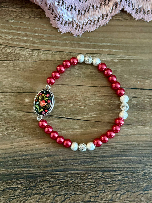 Floral Pendant Bracelet