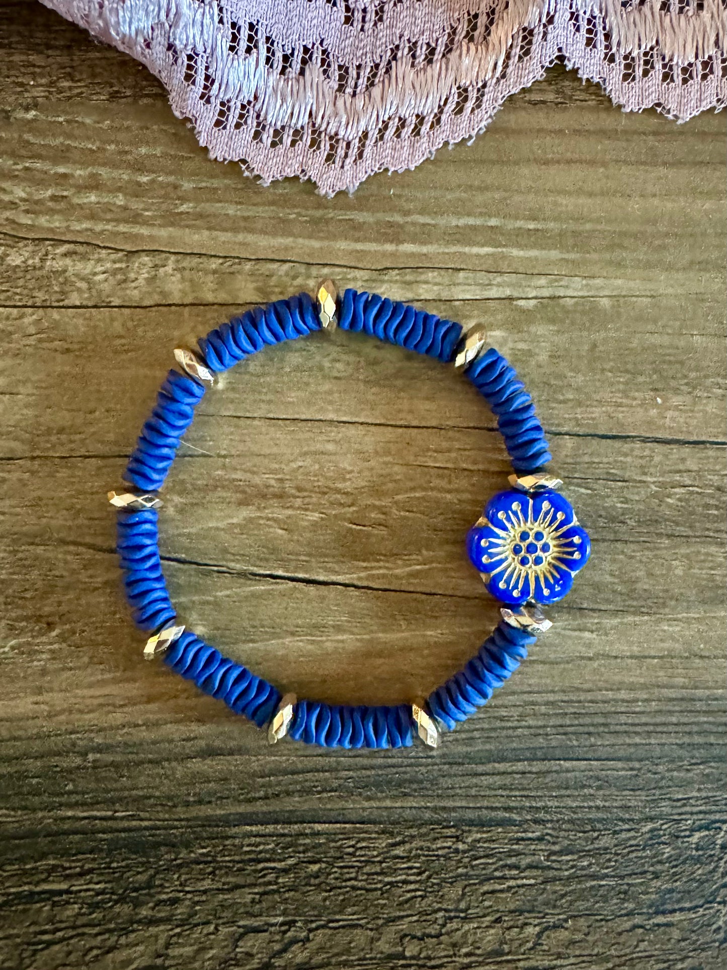 Blue Flower Bracelet with Blue Beads