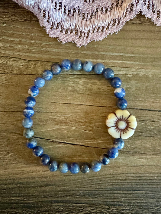 Flower Bracelet with Blue Stone Beads