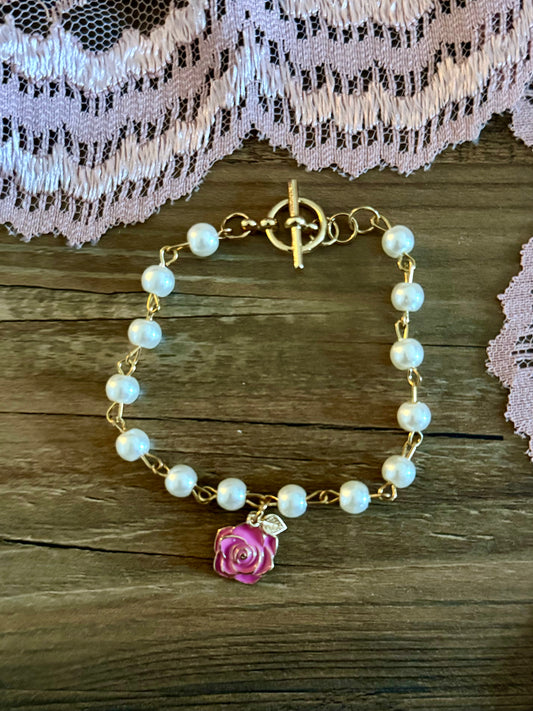 Pearl Chain Bracelet with Bright Pink Flower